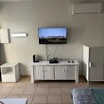 Relaxing In Jardim *