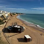 Relaxing In Jardim البوفيرا