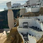 Relaxing In Jardim *