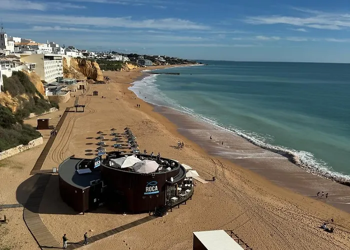 Relaxing In Jardim 阿尔布费拉